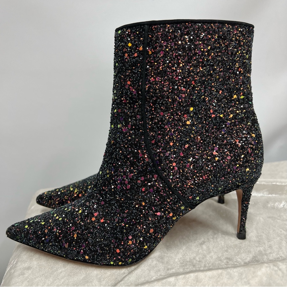 Schutz Ravel Pointed Toe Bootie Glitter-Navy & Black size 6B